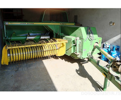 Presa John Deere 342A