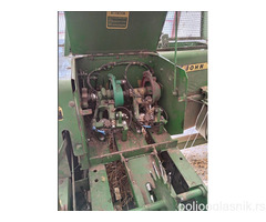 Presa John Deere 342A