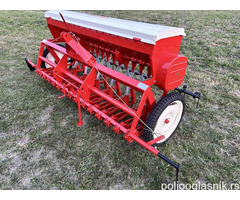 Univerzalna sejalica Moreni