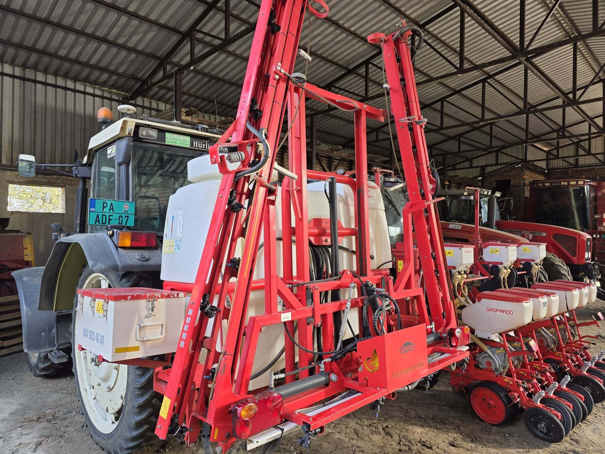 Agromehanika ful hidro